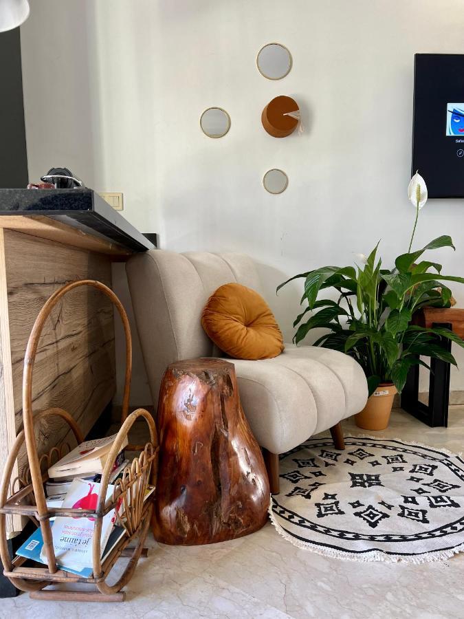 Apartment Maarif , Cosy 2 Chambres, Parking Wifi Netflix Gratuit *